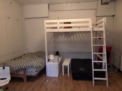 Huge Room - 1 month sublet - warehouse  Main Photo