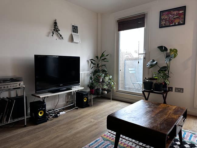 Bright & stylish apartment in the heart of Hackney Main Photo