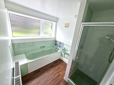 Large Rooms in Bradford – All Bills Included! Main Photo