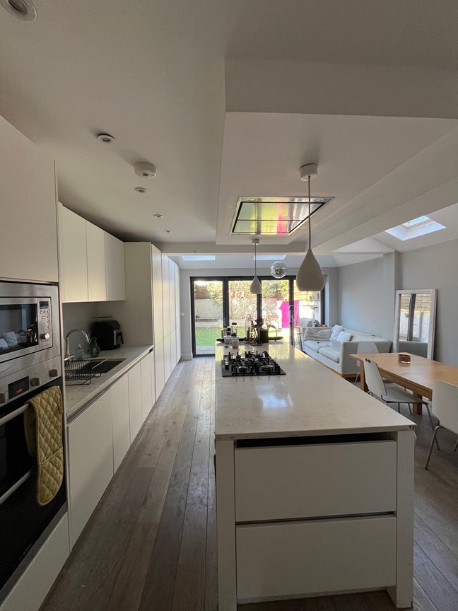 Double Room in social Clapham South House Main Photo