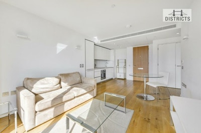 One bhk in central london Main Photo