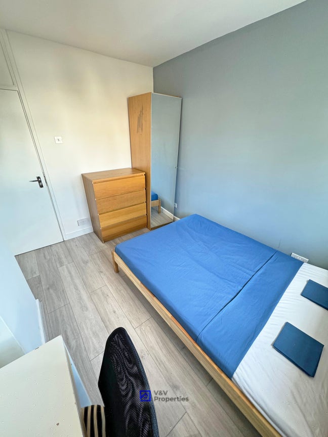 📞 ☎️ Book Now Before They’Re Gone!!-Move in Asap Main Photo
