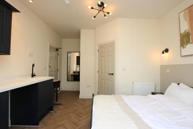 All Bills Included Fully Furnished Hi-Spec Studio Main Photo