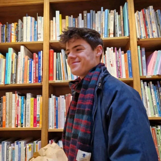 Looking for a room or shared accomodation. Main Photo