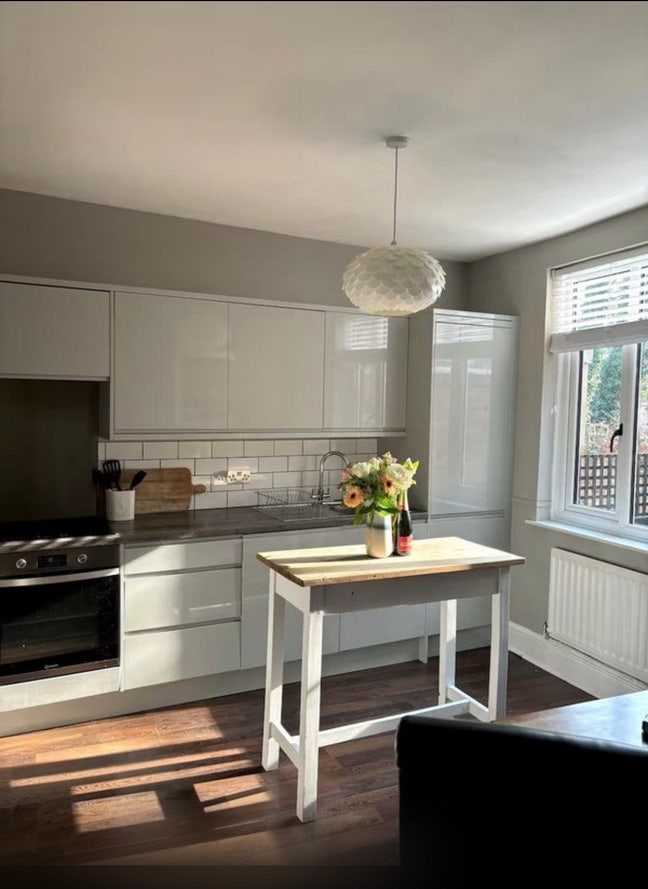 Whole House for Sole Occupancy City Centre Main Photo