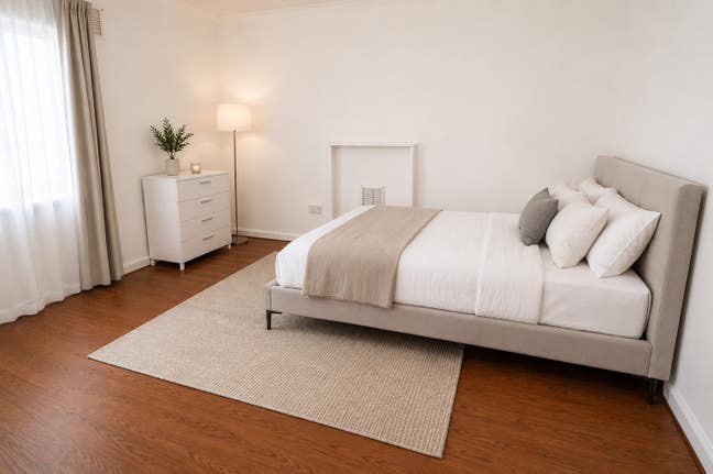 4 Beautiful Double Rooms Located in Bethnal Green  Main Photo