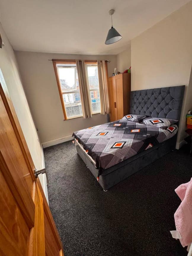 Spacious Double room for single person E17 Main Photo
