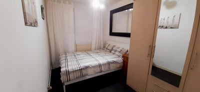 Bright Double Room - 3 Mins to DLR - All Bills Inc Main Photo