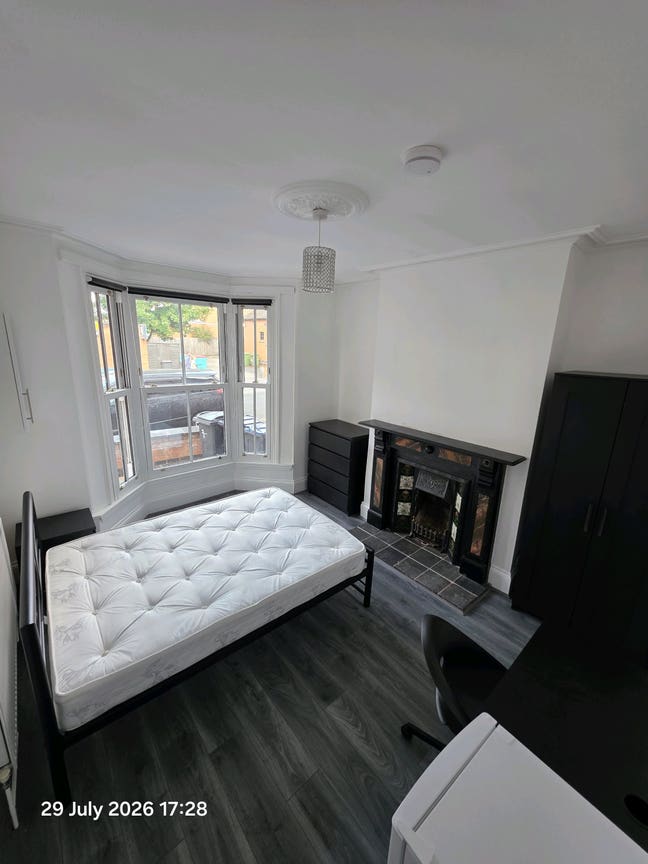 Brand new 6 double ensuites central Harborne Aug Main Photo