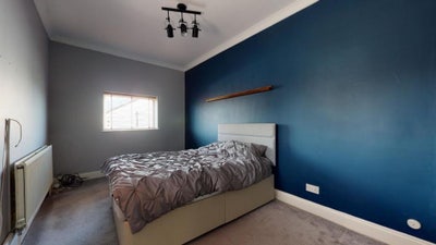 Large double bedroom or single room Main Photo