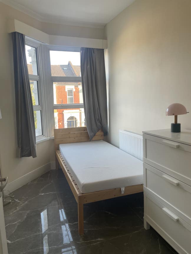 Lovely SGL Room by Finsbury Park Main Photo