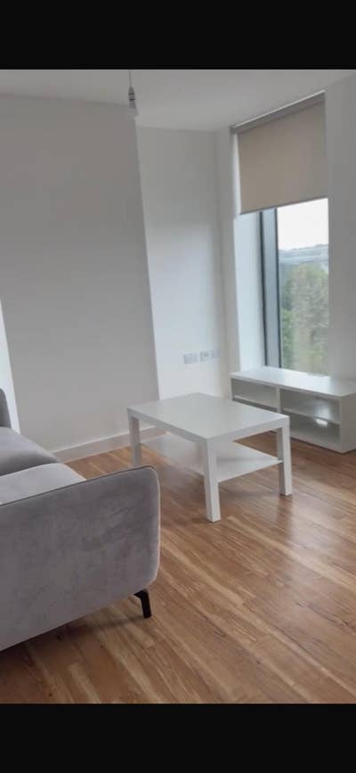 Spacious Double Room with Private Bathroom  Main Photo