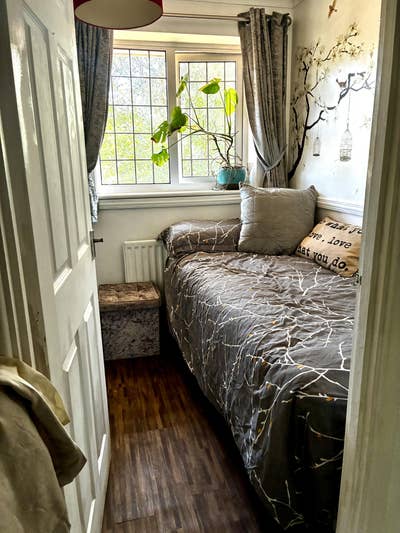 Cozy single room  Main Photo