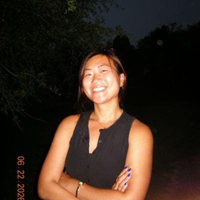 35 year old Female seeks a single or double room Main Photo