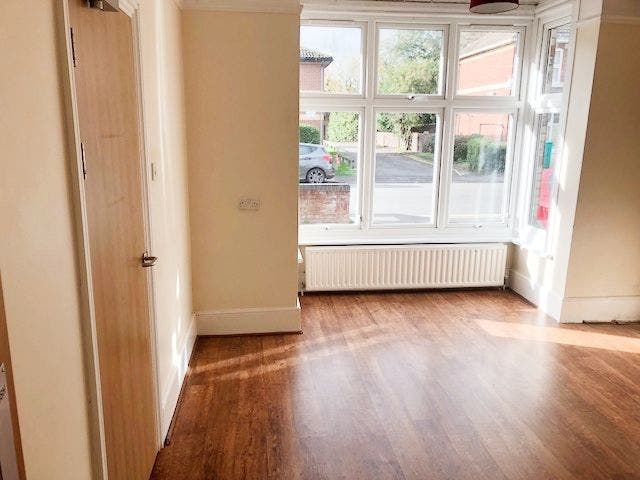 Horley Main Photo
