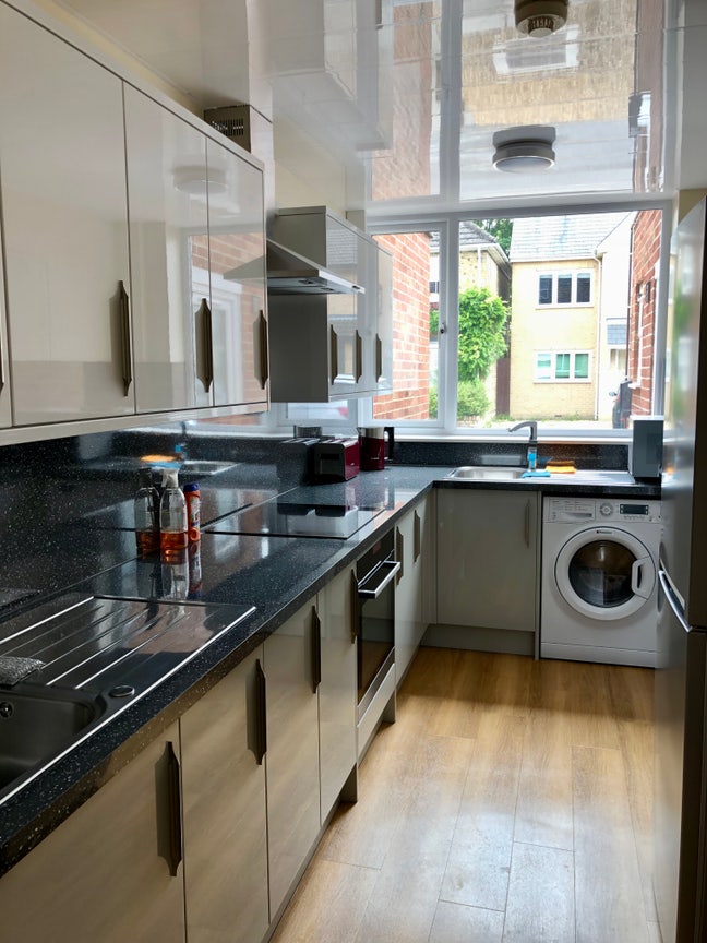 Double room for Single occupancy off Mill Rd Main Photo