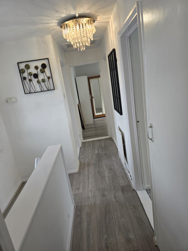2 lovely 2 bedroom  Main Photo