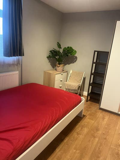  Cozy Double Room Near City Centre Main Photo
