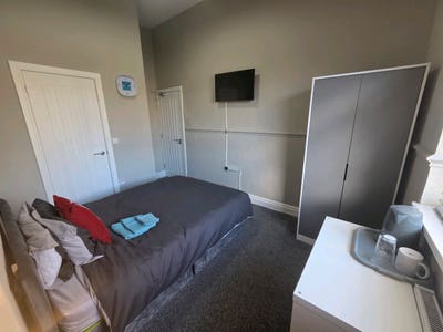Barrow: New En-Suite Rooms for Bae & Nhs Main Photo