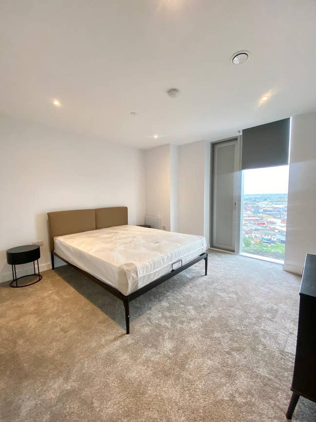 Brand New 2 Bed Furnished Apartment Main Photo