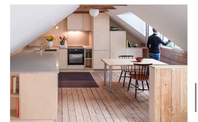 Bright single room in renovated maisonette Main Photo