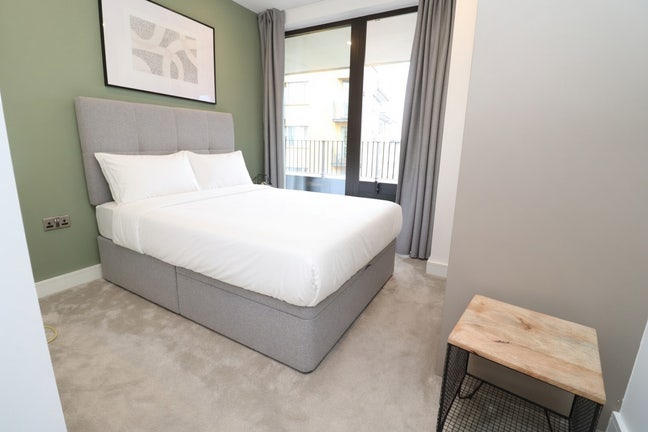  ✨ 4 Fully Furnished Rooms - Premium Building ✨ Main Photo