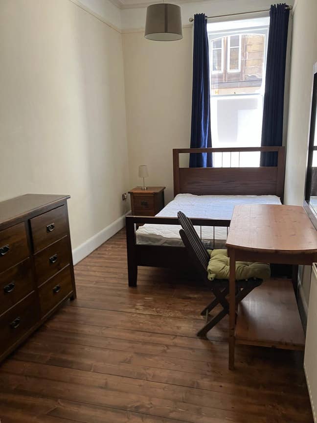 Room for Rent at Jameson Place Main Photo