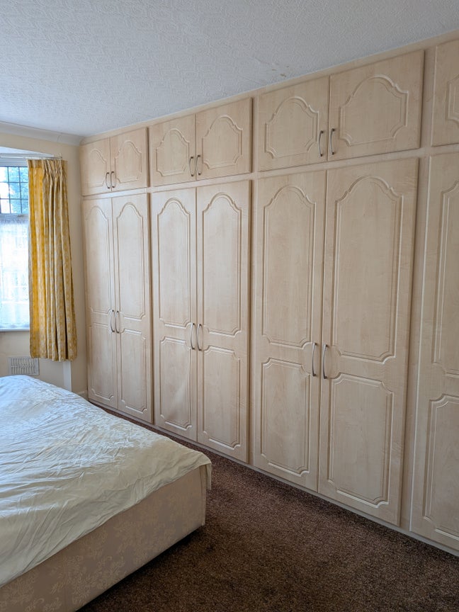 Luxury Super-Kingsize Room With Ensuite Main Photo