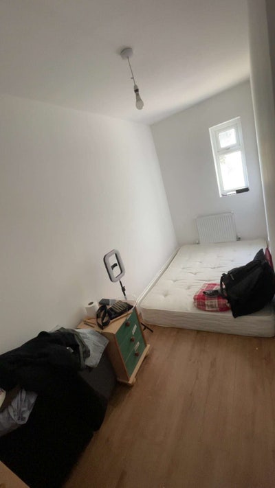 Single Room to Rent – Clean & Comfortable Main Photo