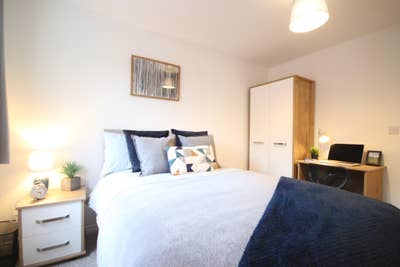 Double room in House perfect for Rotherwas Main Photo