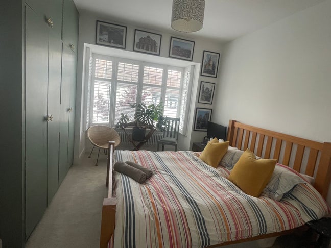 Boutique King Room - Beautiful Leigh-on-Sea Main Photo