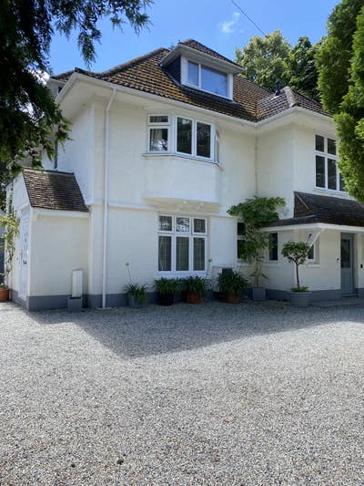 Lovely double room available with wooded views  Main Photo