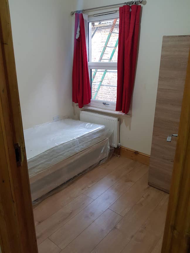 Cozy Double & Single Room in Forest Gate  Main Photo