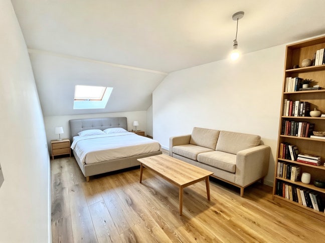 3 Bed Apartment - Close to Shops & Central Luton! Main Photo