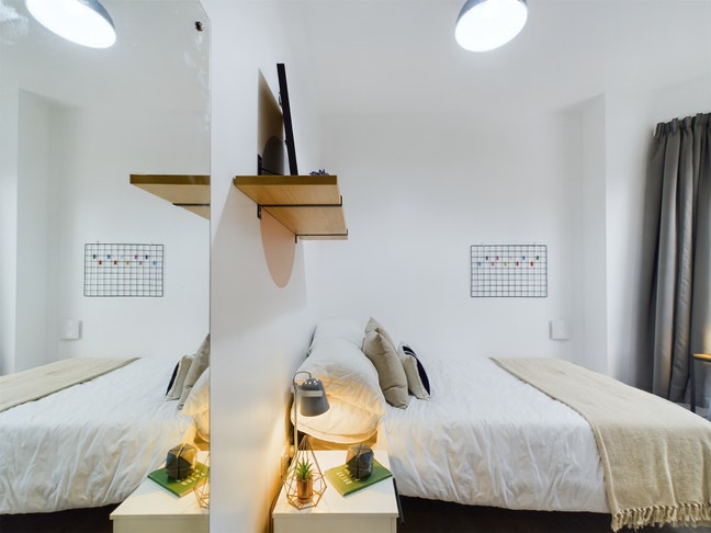All incl student rooms + &pound;0 deposit - Maine Rd Main Photo