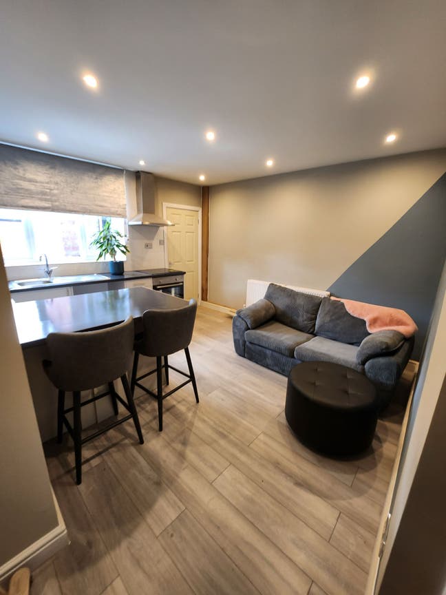  Modern 1 bed Flat, Grimethorpe Main Photo
