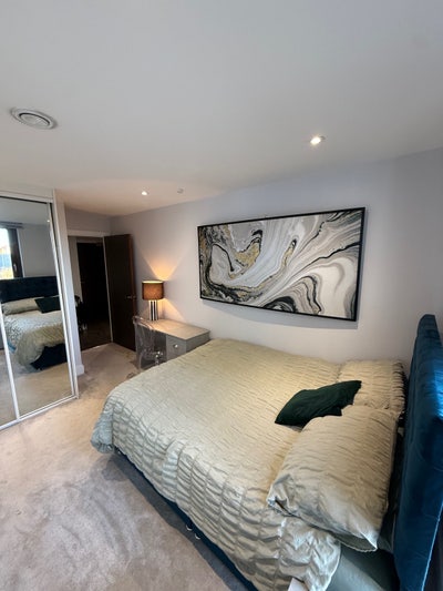 Furnished double room with private bathroom  Main Photo