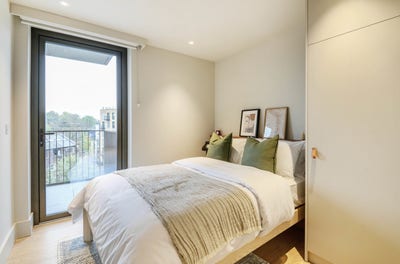 Double Room in the Heart of Camden Main Photo