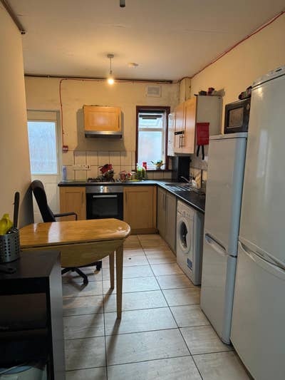 Neat and tidy loft rooms Main Photo