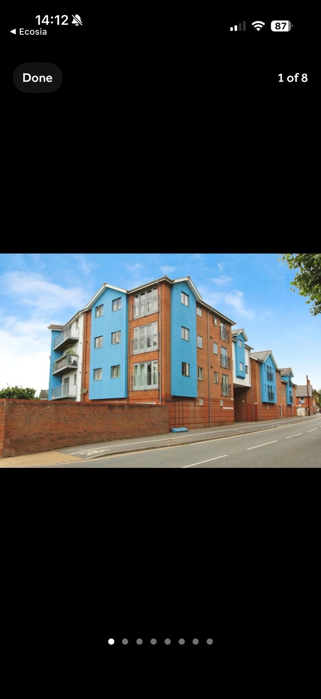 Room for rent in Exeter Main Photo