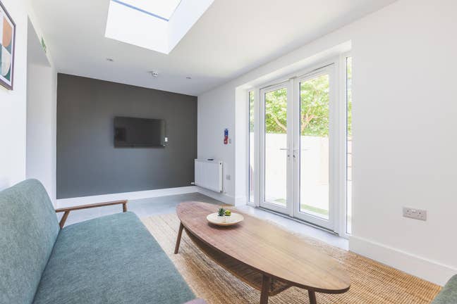 New Studio Style Rooms, En-Suites & Kitchenettes Main Photo