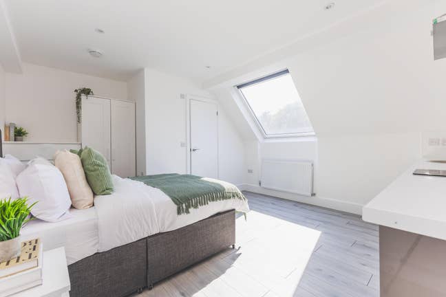 New Studio Style Rooms, En-Suites & Kitchenettes Main Photo