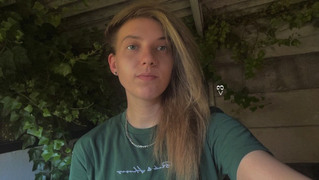I am a female aged 26 looking for a single ro... Main Photo