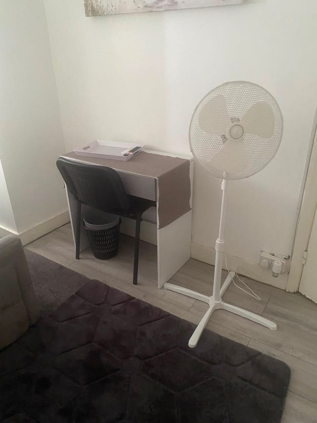 Room in a shared apartment  for rent in Wood Green Main Photo