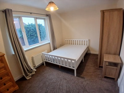 1 First Floor Double Bedroom  Main Photo