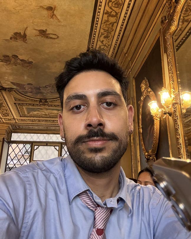 30 Y/O CSM Student Seeking Queer-Friendly Flat Main Photo