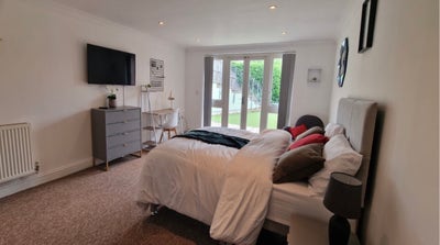 House Share for Professional Tenants Main Photo