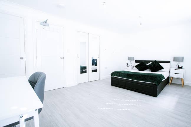 New Modern 1 Bed Flat Central Cambridge Main Photo