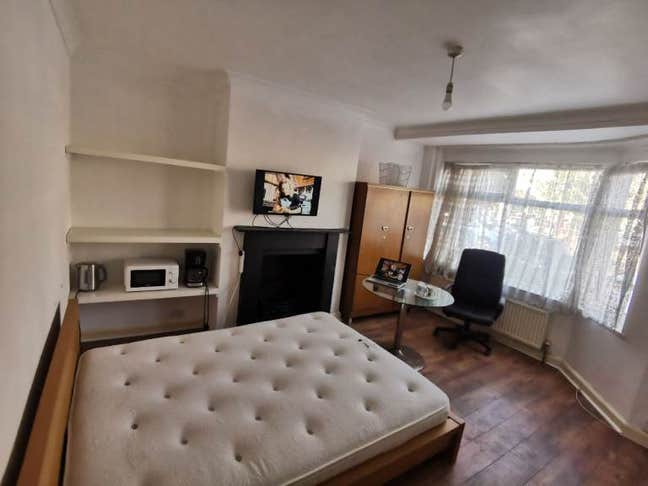 King Size Double Room Available Main Photo