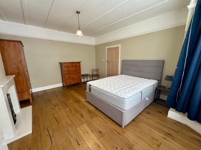 Large Room to Rent In Norbury, London - Furnished Main Photo